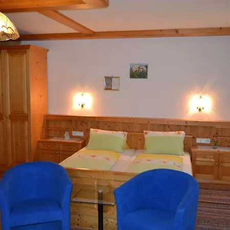Ferienwohnung-dolomitenblick * סטראסן